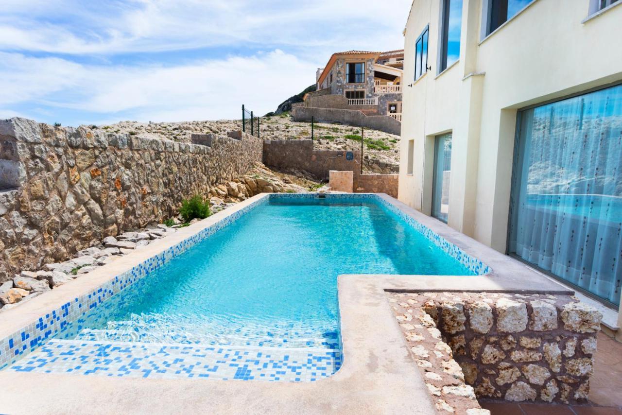Apartment Cala Agulla 1 *