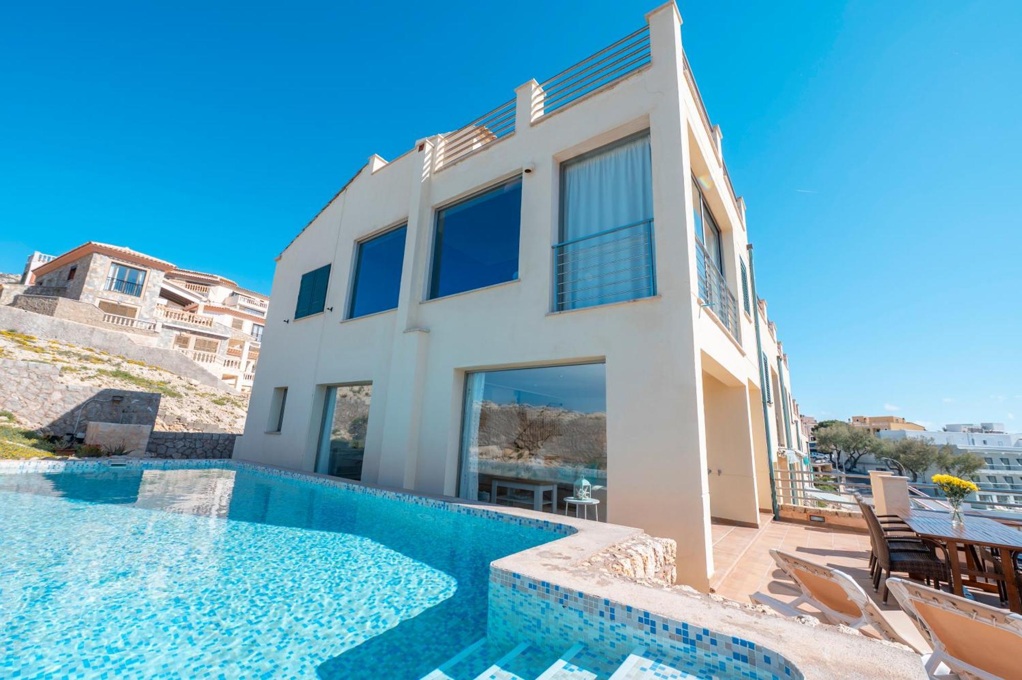 Apartment Cala Agulla 1